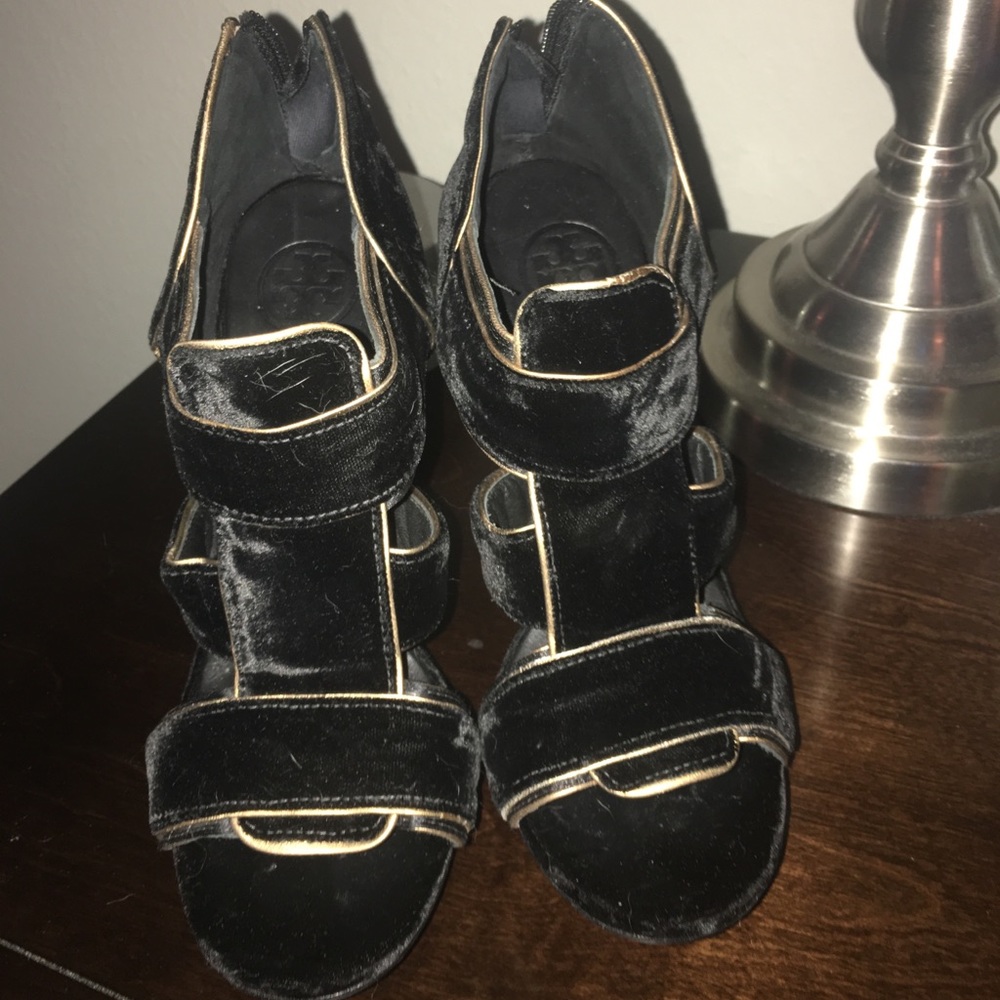 Tory Burch Carsonie Platform Heels